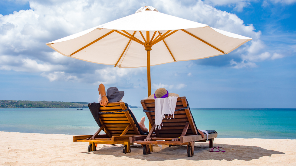 Slunce a suplementace: Proč v létě možná stále potřebuješ vitamin D?