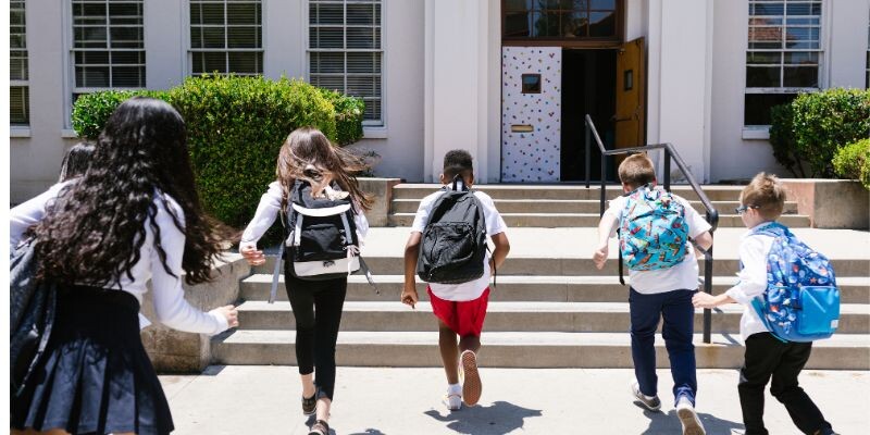Back to School: Jak přežít dlouhé dny ve škole a práci bez únavy